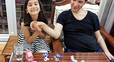 İstanbul - Profesöre beklediği kalp özel günde geldi; nakille sağlık buldu