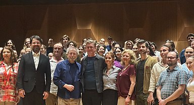 İstanbul-Rus koreograf Boris Eifman, sanatçılar ve konservatuvar öğrencileriyle bir araya geldi