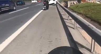 İstanbul - Sancaktepe'de otomobil takla attı; araçtakiler yardıma koşanlara hakaret etti