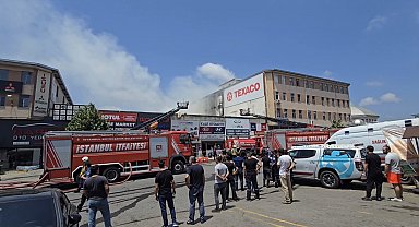İstanbul- Ümraniye'de sanayi sitesindeki yangın söndürüldü