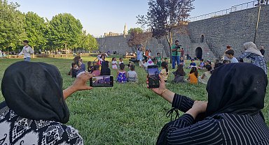 Kanseri yenen Ali Asaf için Diyarbakır'da da balon uçurdular
