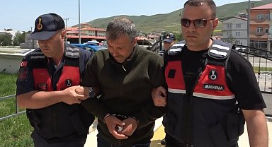 Kardeşini öldürüp, kendi oğlu ve diğer kardeşini yaralayan eski muhtar adliyede