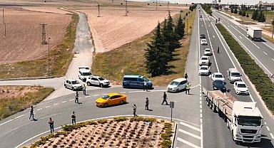 Kayseri'de, İranlı 3 şüphelinin midesinden uyuşturucu çıktı