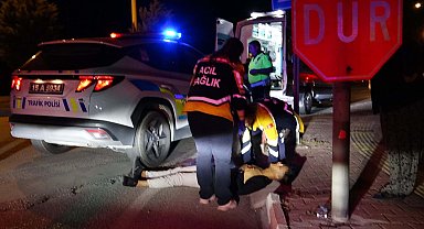 Kaza yaptıktan sonra alkolün etkisiyle yere yığıldı