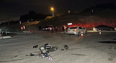 Kocaeli'de otomobil ile motosiklet çarpıştı; 1 ölü, 2 yaralı