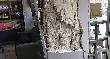 Kolonu patlayan 7 katlı apartman tahliye edildi; daha önce de market için kolon kesildi iddiası