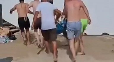 Kuşadası'nda denize giren 2 kişi boğuldu