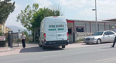 Malatya'da yol verme kavgasında amcası ve kuzenini vurdu