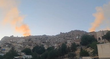 Mardin Kalesi eteklerinde 3 ayrı noktada örtü yangını