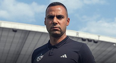 Maribor'un teknik direktörü Tuğberk Tanrıvermiş oldu