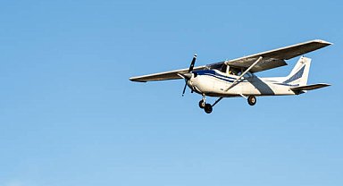 Meksika'da küçük uçak düştü: 3 ölü