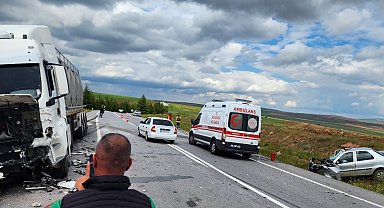 Nevşehir'de süt tankeri ile otomobil çarpıştı: 2 ölü