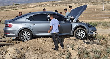 Niğde'de 2 otomobil çarpıştı; 1 ölü, 1 yaralı