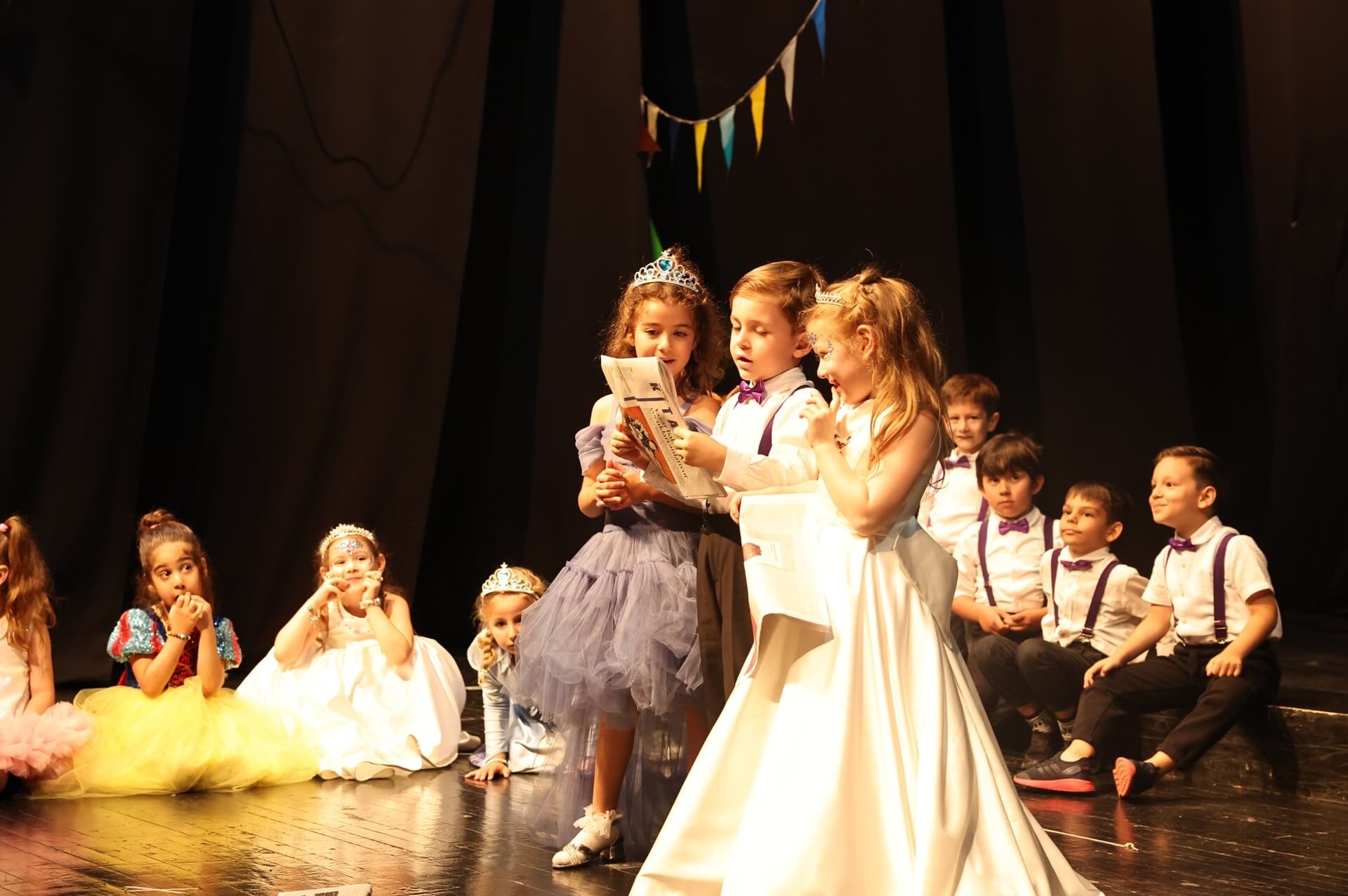 Nilüferli minikler drama gösterileriyle alkış topladı