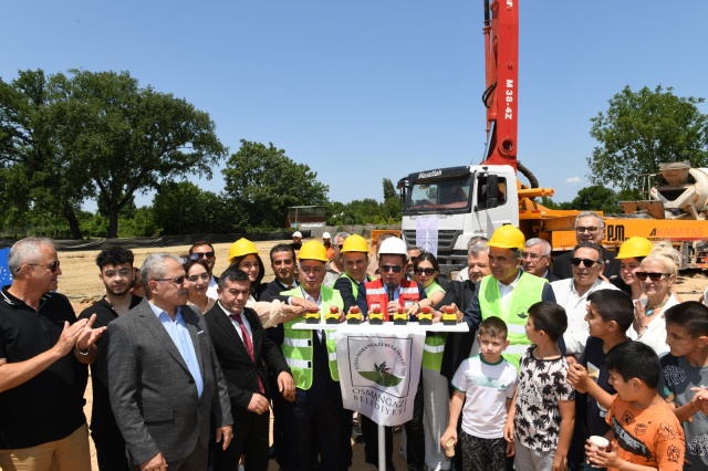 Osmangazi Belediyesi İlçeye Yeni Bir Spor Tesisi Daha Kazandırıyor