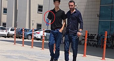 Otomobille çarptığı yayanın ölümüne neden olan 14 yaşındaki bir kolu ampute sürücü tutuklandı