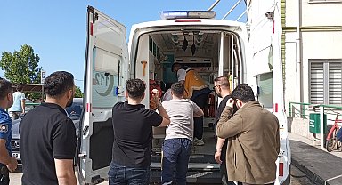 Polis, sağlık kontrolüne götürülürken kaçmak isteyen tutukluyu kalçasından vurdu