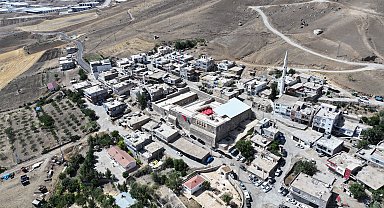 Restorasyonu tamamlanan 1600 yıllık Mor Kiryakus Manastırı turizme açıldı