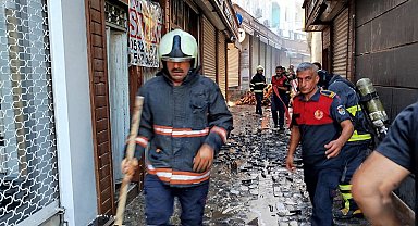 Şanlıurfa'da havai fişek deposunda çıkan yangın söndürüldü