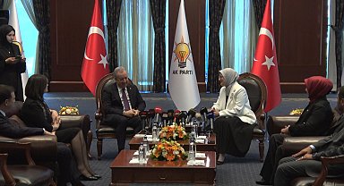 Siyasi partiler arasında bayramlaşma ziyaretleri