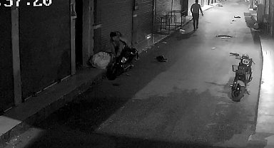 Sokak sokak gezip 1 ayda 7 elektrikli bisiklet ile 2 motosiklet çaldılar