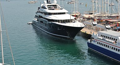 Suudi Arabistan Prensi'nin yatına Fethiye'de 140 ton yakıt ikmali