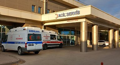 Tarlada bulup oynadığı tabancanın ateş almasıyla kendini vuran 6 yaşındaki çocuk, öldü