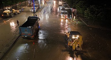 Trabzon'da sağanak; 1 kişi kayıp