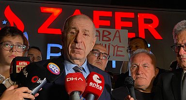 Ümit Özdağ tahliyesinin ardından Ankara'da parti genel merkezinde açıklama yaptı