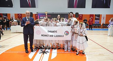 Ümraniye Halk Oyunları Yarışması'nda 270 öğrenci yeteneklerini sergiledi