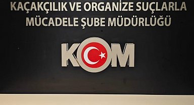 Van'da piyasa değeri 30 milyon TL olan 7 kilo külçe altın ele geçirildi