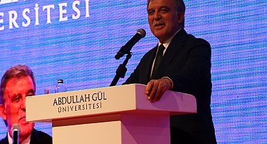 11'inci Cumhurbaşkanı Gül: Dünyada çok tehlikeli bir dönemden geçiyoruz