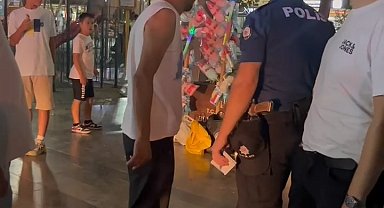 15 yaşındaki çocuk, pamuk şekerciyi bıçakladı