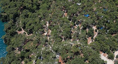 'Sakin Şehir' Akyaka, kampçıların gözdesi oldu