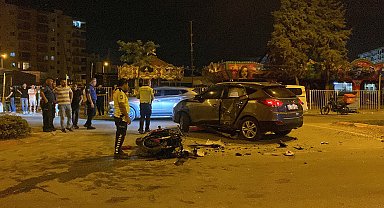 Adana'da otomobille çarpışan motosikletin sürücüsü öldü