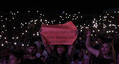 Akşehir'de Cengiz Kurtoğlu konseri