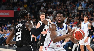 Anadolu Efes'te, Oturu da gitti
