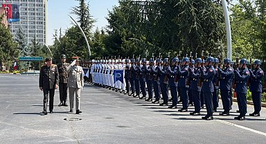 Ankara- Genelkurmay Başkanı Orgeneral Gürak, Fransız mevkidaşı Burkhard ile bir araya geldi Video eklendi