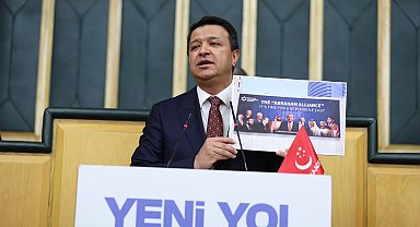 Arıkan ve Babacan, Yeni Yol grup toplantısında konuştu