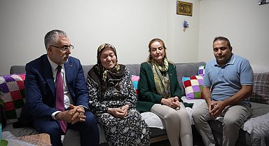 Bakan Işıkhan'dan 15 Temmuz şehidinin ailesine ziyaret 