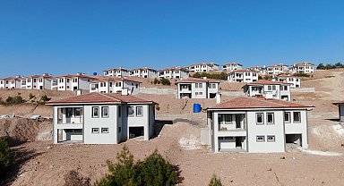 Bakan Kurum: Asrın inşasında 300 bininci anahtarı teslim etmeye hazırlanıyoruz