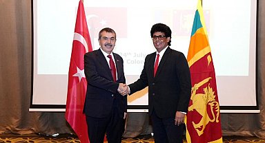 Bakan Tekin, Sri Lanka'da