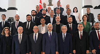 Bakan Uraloğlu, Gürcistan'da iş insanlarıyla bir araya geldi