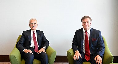 Bakan Uraloğlu: KKTC'de ulaşıma değer katan projeleri hayata geçiriyoruz