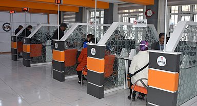 Bakan Yerlikaya: Eski tip sürücü belgelerinin yenilenmesi için son tarih 31 Ekim'e uzatıldı