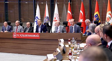 Bakan Yerlikaya: Sahipsiz hayvanların toplanması hem insani hem hukuki bir sorumluluktur