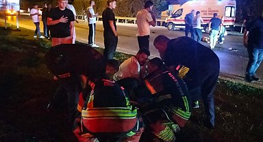 Balıkesir'de otomobil ile motosiklet çarpıştı: 1 ölü, 1 yaralı