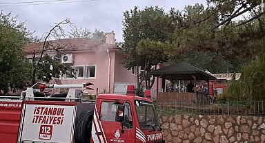 Bartın'da, kaymakamın oturduğu lojman yandı