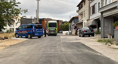 Bıçakla yaralandı, otomobille takip edip, pompalı ile ateş açtı: 5 yaralı