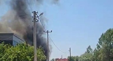 Bolu'da medikal malzeme üretilen fabrikada yangın